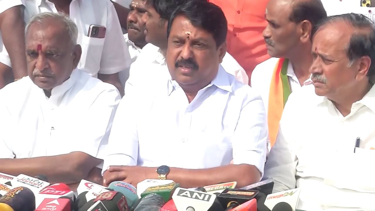 பாஜகவின் மாபெரும் பேரணி ஜனவரி 23-ல் நடைபெறும்.. நயினார் நாகேந்திரன் அறிவிப்பு! பாஜகவின் மாபெரும் பேரணி ஜனவரி 23-ல் நடைபெறும்.. நயினார் நாகேந்திரன் அறிவிப்பு!