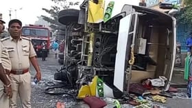 புதுச்சேரி அருகே ஆம்னி பேருந்து கவிழ்ந்து விபத்து…பொங்கலுக்கு ஊருக்கு சென்ற 10 பயணிகள் காயம்!...