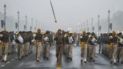 குடியரசு தின நிகழ்ச்சிக்கான டிக்கெட் விற்பனை!