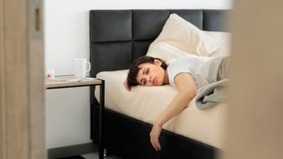 தூங்கும்போது வாயிலிருந்து எச்சில் வடிவது ஏன்..? காரணம் இதோ!