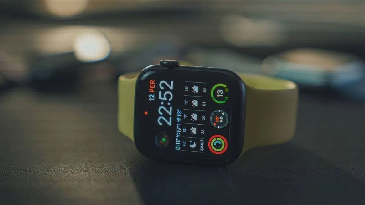 டிஜிட்டல் பிரேஸ்லெட் ஹஜ் சுவிதா ஆப் 2.0 உடன் இணைக்கப்பட்ட ஸ்மார்ட்வாட்ச் வடிவத்தில் இருக்கும். இந்த தொழில்நுட்பம் மூத்த யாத்ரீகர்களுக்கு மிகவும் உதவியாக இருக்கும்.