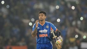 ICC T20I Rankings: டாப் 10க்குள் மீண்டும் வலம்.. டி20 தரவரிசையில் முன்னேற்றம் கண்ட சூர்யகுமார் யாதவ்..!...