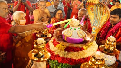 மேல்மருவத்தூர் ஆதிபராசக்தி சித்தர் பீடத்தில் தைப்பூச ஜோதி விழா!