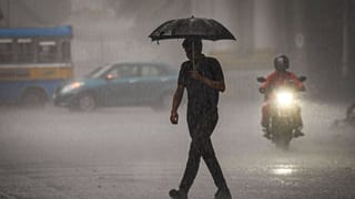 டெல்டா மாவட்டங்களில் கொட்டப்போகும் மழை.. இரண்டு மாவட்டங்களுக்கு ஆரஞ்சு அலர்ட் எச்சரிக்கை..