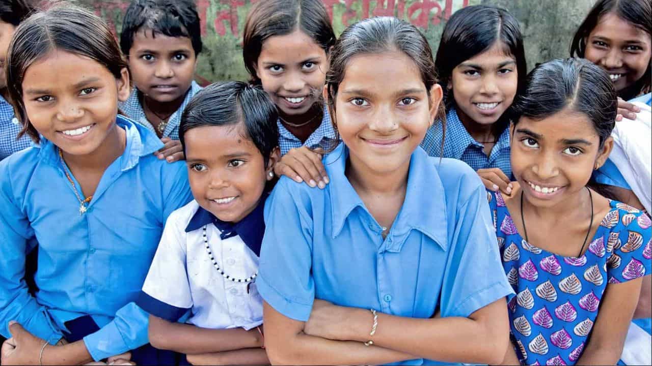 பெண் குழந்தைகளை கொண்டாடுவோம்.. இன்று தேசிய பெண் குழந்தைகள் தினம்..