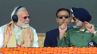 அசாமில் வரலாற்று சிறப்புமிக்க தரையிறக்கம்.. வடகிழக்கின் முதல் ELF-இல் பிரதமர் மோடி