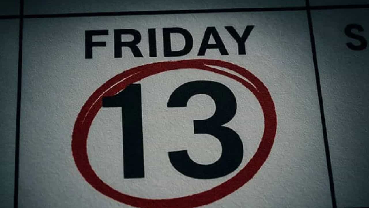 13ம் தேதி வெள்ளிக்கிழமையின் மர்ம பயம்..  அலறும் மக்கள்.. என்னதான் நடந்தது?