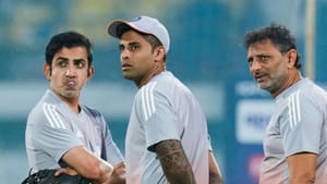 IND vs ZIM: தென்னாப்பிரிக்கா ஜெயிக்கணும்.. இந்திய அணிக்காக வேண்டும் ரசிகர்கள்.. அரையிறுதி போர் சொல்வது என்ன? IND vs ZIM: தென்னாப்பிரிக்கா ஜெயிக்கணும்.. இந்திய அணிக்காக வேண்டும் ரசிகர்கள்.. அரையிறுதி போர் சொல்வது என்ன?