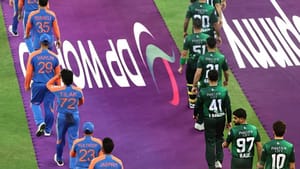 India Vs Pakistan: இந்தியா – பாகிஸ்தான் போட்டியில் மழை எச்சரிக்கை.. தடைப்பட்டால் ரிசர்வ் நாள் உண்டா? India Vs Pakistan: இந்தியா – பாகிஸ்தான் போட்டியில் மழை எச்சரிக்கை.. தடைப்பட்டால் ரிசர்வ் நாள் உண்டா?