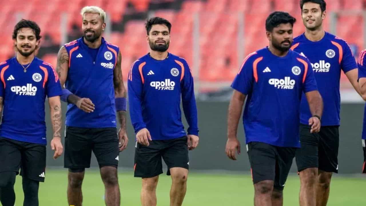 அரையிறுதிக்கு போகுமா இந்தியா? ஜெயிச்சா மட்டும் போதாது.. எந்த டீம் ஜெயிச்சா இந்தியாவுக்கு லாபம்? அரையிறுதிக்கு போகுமா இந்தியா? ஜெயிச்சா மட்டும் போதாது.. எந்த டீம் ஜெயிச்சா இந்தியாவுக்கு லாபம்?