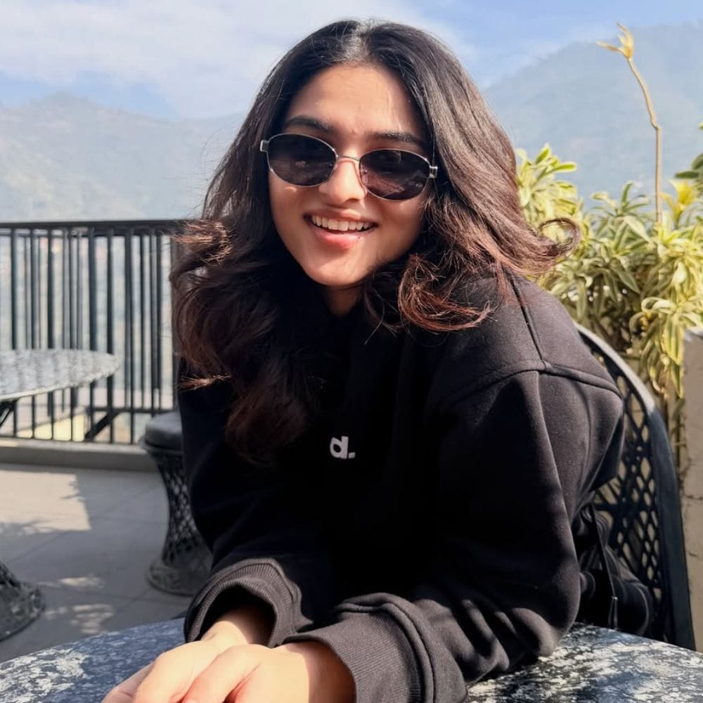 இந்த திரைப்படமானது ஆக்ஷன் காமெடி கதைக்களத்தில் தயாராகியுள்ள நிலையில், சமீபத்தில் இதன் ட்ரெய்லர் வெளியாகி வரவேற்கப்பட்டிருந்தது. இதையடுத்து இப்படத்தின் ப்ரோமோஷன் பணிகள் தீவிரமாக நடைபெற்றுவரும் நிலையில், சமீபத்தில் நேர்காணல் ஒன்றில் பேசிய கயாடு லோஹர், தனது உணர்ச்சிகள் குறித்து மனம் திறந்துள்ளார்.