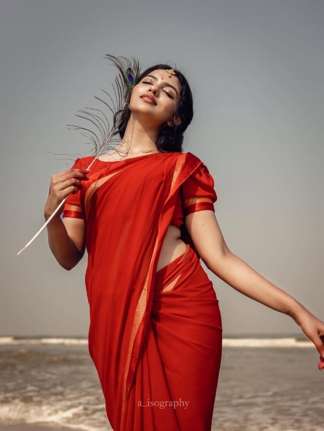 டிரோல்களுக்கு முதன்முறையாக மமிதா பதில்