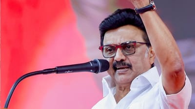 நாடாளுமன்றத்தில் 8 எம்.பிக்கள் இடைநீக்கம்.. முதலமைச்சர் கண்டனம்..