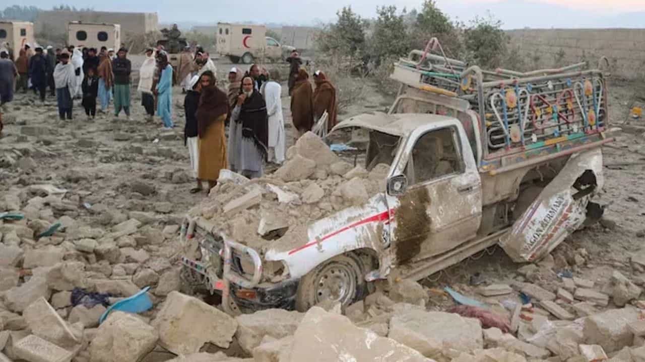 துராண்ட் கோடு அருகே கடும் மோதல்.. பாகிஸ்தானுக்கு ஆப்கானிஸ்தான் பதிலடி