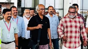 எத்தனை வருடங்கள் ஆச்சு… இணையத்தில் வைரலாகும் ரஜினிகாந்தின் க்ளீன் ஷேவ் போட்டோ எத்தனை வருடங்கள் ஆச்சு… இணையத்தில் வைரலாகும் ரஜினிகாந்தின் க்ளீன் ஷேவ் போட்டோ