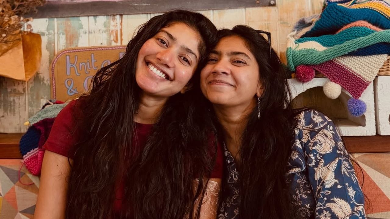 அந்த வகையில் பெரும்பாலும் இவர் படங்களிலும் மேக்கப் செய்து நடித்தது குறைவுதான். மேலும் தெலுங்கில் வெளியான சியாம் சிங்கராய் என்ற படத்தில் மட்டும் பரதநாட்டிய கதாபாத்திரத்திற்காக மட்டுமே இவர் மேக்கப் செய்ததாக அவரே ஒரு நேர்காணலில் தெரிவித்திருந்தார். அந்த விதத்தில் இவரின் பியூட்டி ரகசியம் குறித்து பலரும் சந்தேகத்தில் இருந்த நிலையில், அது குறித்து சாய் பல்லவியே தெரிவித்திருக்கிறார்.