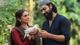 ஒன்று சேர்ந்தால் மட்டும்தான் காதலா? மலையாள சினிமாவில் இந்த அழகான சூஃபியும் சுஜாதாயும் படத்தை பார்க்க தவறாதீர்கள்!...