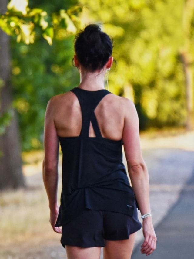 நடைப்பயிற்சி மேற்கொள்வதால் கிடைக்கும் நன்மைகள்