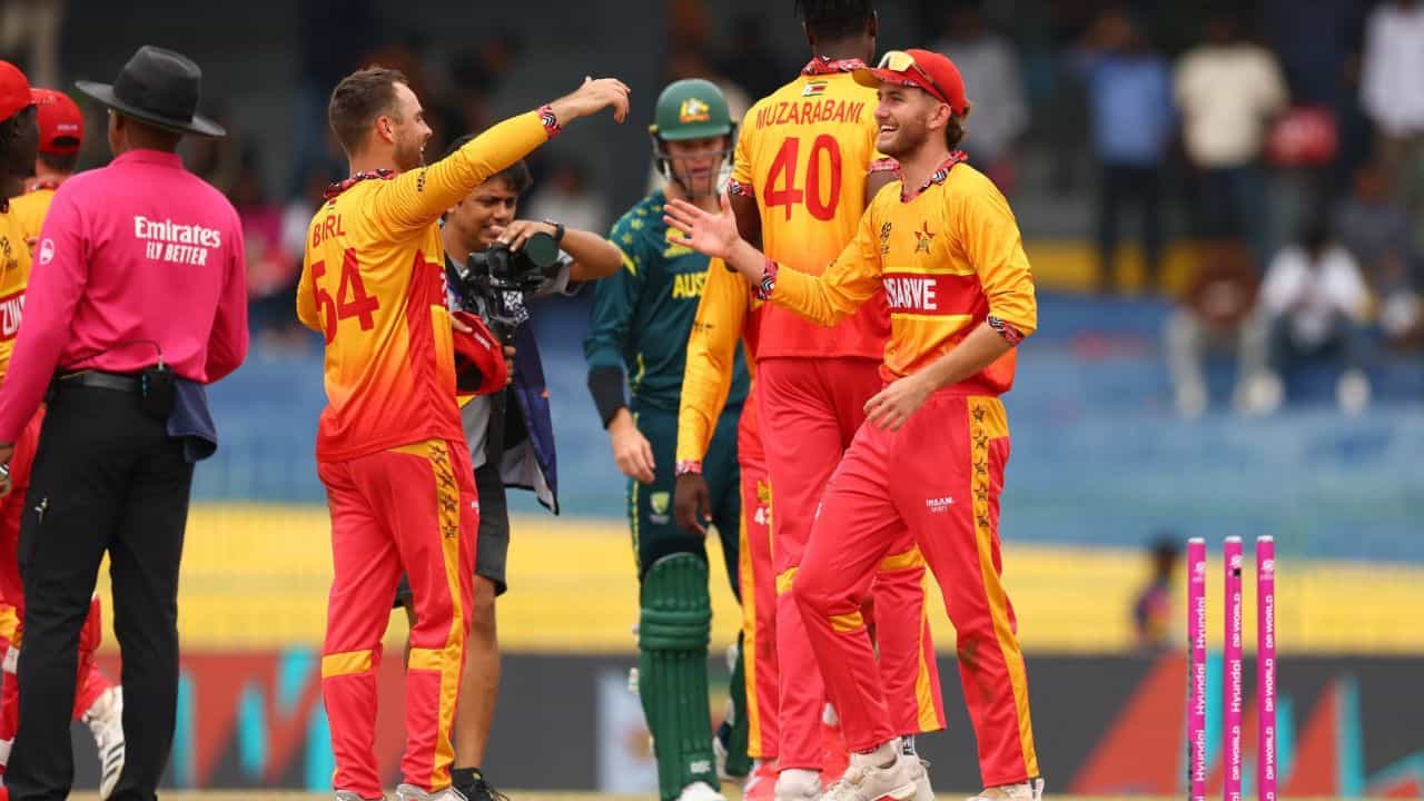 T20 World Cup 2026: 2026 டி20 உலகக் கோப்பையில் முதல் அப்செட்! வீழ்ந்த ஆஸ்திரேலியா.. அதிர்ச்சியளித்த ஜிம்பாப்வே..!