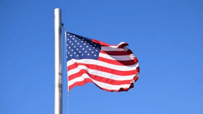 ஈரான் கடற்படை முழுவதுமாக அழிக்கப்பட்டது - அமெரிக்கா!