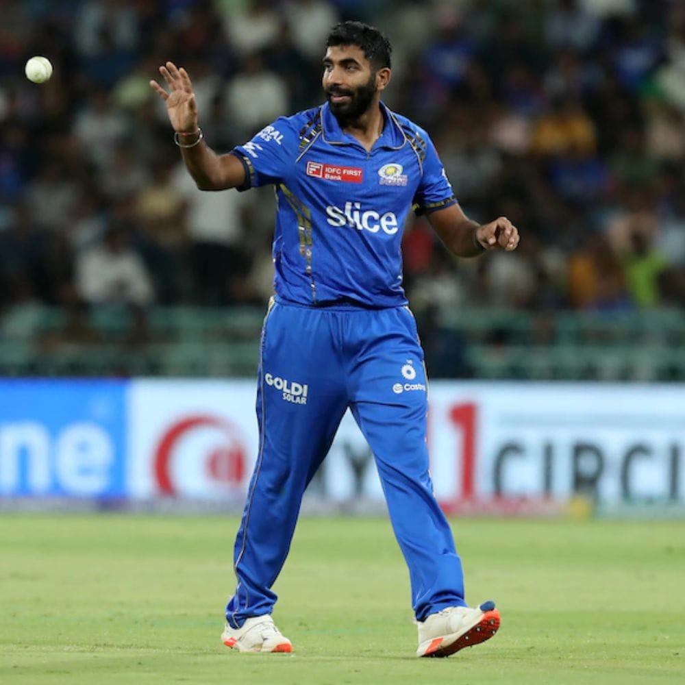 ஐபிஎல் வரலாற்றில் ஆறாவது முறையாக பட்டத்தை வெல்லும் முனைப்பில் மும்பை இந்தியன்ஸ் அணி உள்ளது. இந்தத் தொடரில், மும்பை இந்தியன்ஸ் அணி ஜஸ்பிரித் பும்ராவின் செயல்பாட்டில் கவனம் செலுத்தும். ஏனெனில், ஜஸ்பிரித் பும்ராவின் பந்துவீச்சு சிறப்பாக இருந்தால், வெற்றி நிச்சயம் எளிதாகிவிடும்.