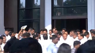 திமுக கூட்டணி வேட்பாளர்கள் பட்டியலை வெளியிட்டார் தலைவர் ஸ்டாலின்!