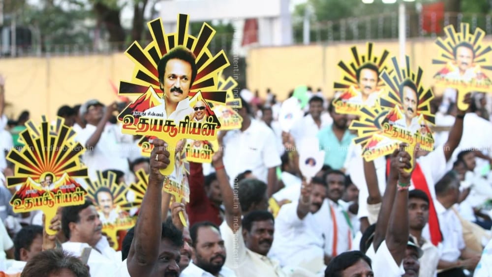 திமுக வேட்பாளர் பட்டியல் வெளியீடு.. போடியில் ஓ.பி.எஸ் போட்டி..