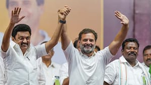 திமுக காங்கிரஸ் கூட்டணி ஒப்பந்தமானது.. 28 இடங்கள் ஒதுக்கீடு..