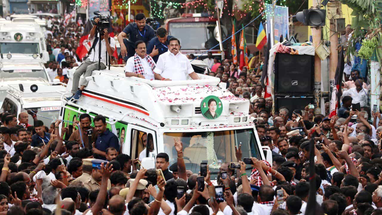 அதிமுக ரூ.10,000 அறிவித்தால், திமுக ரூ.8,000க்கு கூப்பன் தருவார்களாம்.. அப்படியே காப்பி.. விளாசிய இபிஎஸ்!!