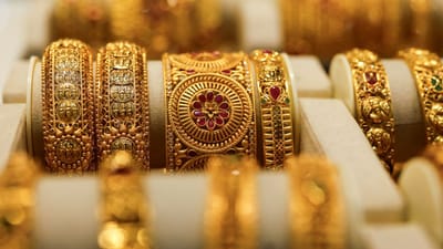 தடாலடியாக குறைந்த தங்கம் விலை!!