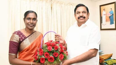 நாம் தமிழர் கட்சியிலிருந்து விலகி அதிமுகவில் இணைந்த காளியம்மாள்..
