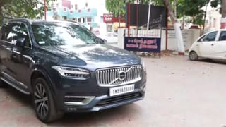 கோவையில் காரில் இருந்து வெளிநாட்டு மதுபானங்கள் பறிமுதல்!