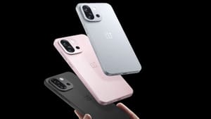 7,500 mAh பேட்டரியுடன் மார்ச் இறுதியில் அறிமுகமாகும் ஒன்பிளஸ் 15 டி ஸ்மார்ட்போன்.. சிறப்பு அம்சங்கள் என்ன என்ன?