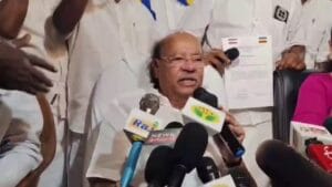 சசிகலா கட்சியுடன் கூட்டணி ஏன்? ராமதாஸ் விளக்கம்