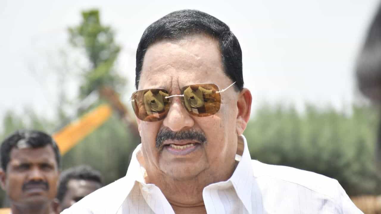 R. Gandhi Tamil Nadu Election: திமுகவின் சாதனை செம்மல்.. ராணிப்பேட்டையின் வெற்றி முகம்.. ஆர். காந்திக்கு மீண்டும் வசமாகுமா தொகுதி!