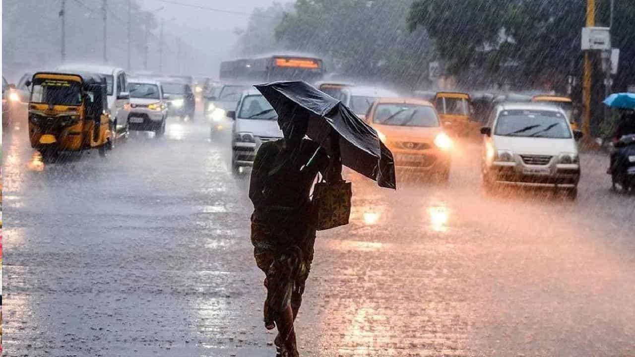 தமிழகத்தில் அடுத்த 5 நாட்களுக்கு மழை.. எங்கெல்லாம் தெரியுமா..?  வானிலை நிலவரம் இதோ..