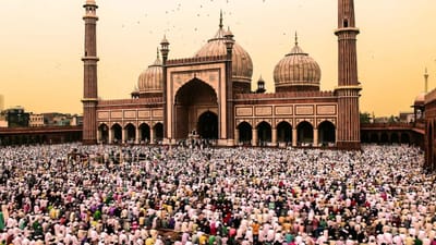 தமிழகம் முழுவதும் இஸ்லாமியர்கள் சிறப்பு தொழுகை!