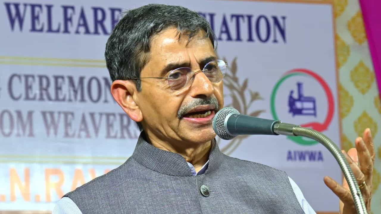 தமிழ்நாடு ஆளுநர் ஆர்.என்.வி மாற்றம்.. குடியரசு தலைவர் அதிரடி உத்தரவு!