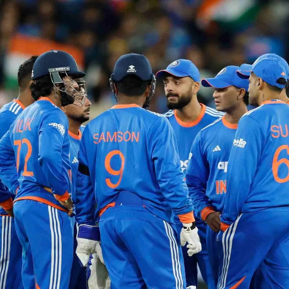 பிசிசிஐ அடுத்த ஒரு வருடத்திற்கான உள்ளூர் தொடருக்கான அட்டவணையை இன்று அதாவது 2026 மார்ச் 26ம் தேதி வெளியிட்டது. இதில், செப்டம்பர் 2026 முதல் பிப்ரவரி 2027 வரையிலான அட்டவணை பட்டியலிடப்பட்டிருந்தது. இருப்பினும், அதற்கு முன்பாக, இந்திய அணி ஆப்கானிஸ்தானுக்கு எதிராக சொந்த மண்ணில் ஒரு ஒருநாள் தொடரிலும் விளையாடும்.