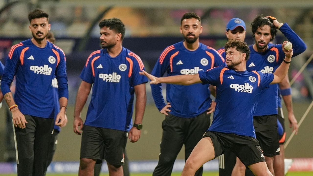 இந்த போட்டியில் ஜோஃப்ரா ஆர்ச்சர், சஞ்சு சாம்சனை கட்டுப்படுத்தும் திறன் கொண்டவர் என்று நிபுணர்கள் தெரிவிக்கின்றனர். 