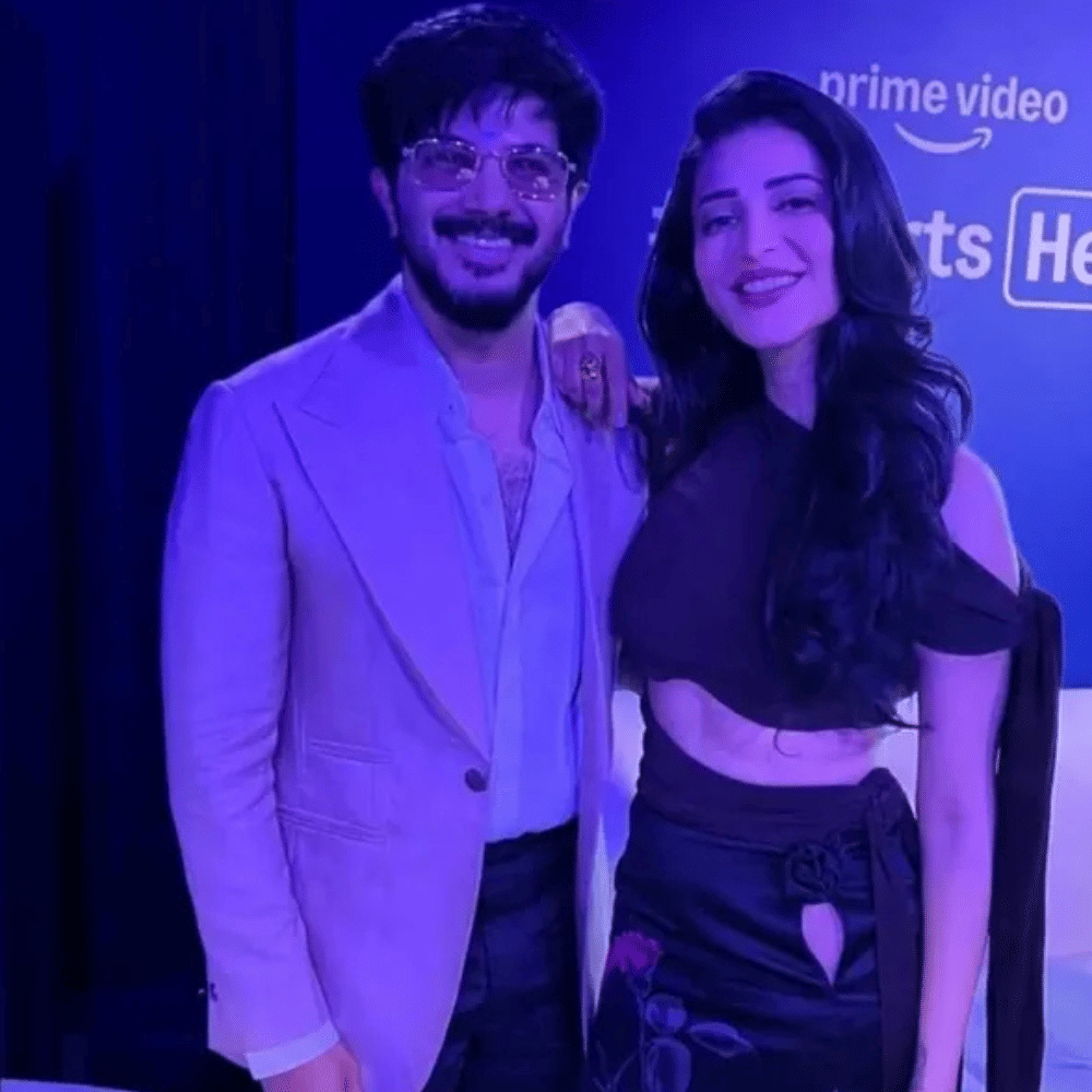 மேலும் பெரிய அவர், பல நிகழ்ச்சிகளில் நான் நண்பர்களுடன் சோம்பி பாடல்களை பாடிய அனுபவம் இருக்கு. அதனால் தான் துல்கர் எனக்கு அந்த பெயரை வைத்தார். துல்கருடன் படித்த மாணவர்களுக்கு, நான் கமல்ஹாசனின் மகள் என தெரியும், ஆனால் எனது உண்மையான பெயர் தெரியாது, என்று துல்கருடன் தனது பள்ளிப்பருவ அனுபவம் பற்றி ஸ்ருதி ஹாசன் தெரிவித்திருந்தார்.