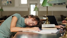 Sleepy While Studying: படிக்கும் போது தூக்கம் வருகிறதா? இந்த தவறுகளை தவிர்த்தால் அதிக மார்க் வாங்கலாம்!...