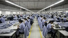 மத்திய கிழக்கில் நீடிக்கும் பதற்றம்.. திருப்பூரில் ஆடை ஏற்றுமதி பாதிப்பு.. ரூ.300 கோடி சரக்கு தேக்கம்.....