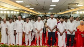 தயாரான தேர்தல் அறிக்கை.. இன்று பனையூரில் நடக்கும் தவெக ஆலோசனை கூட்டம்.....