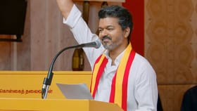 “2 தொகுதிகளில் போட்டியிடுகிறார் விஜய்”.. தவெக வேட்பாளர் பட்டியல் வெளியீடு!!...