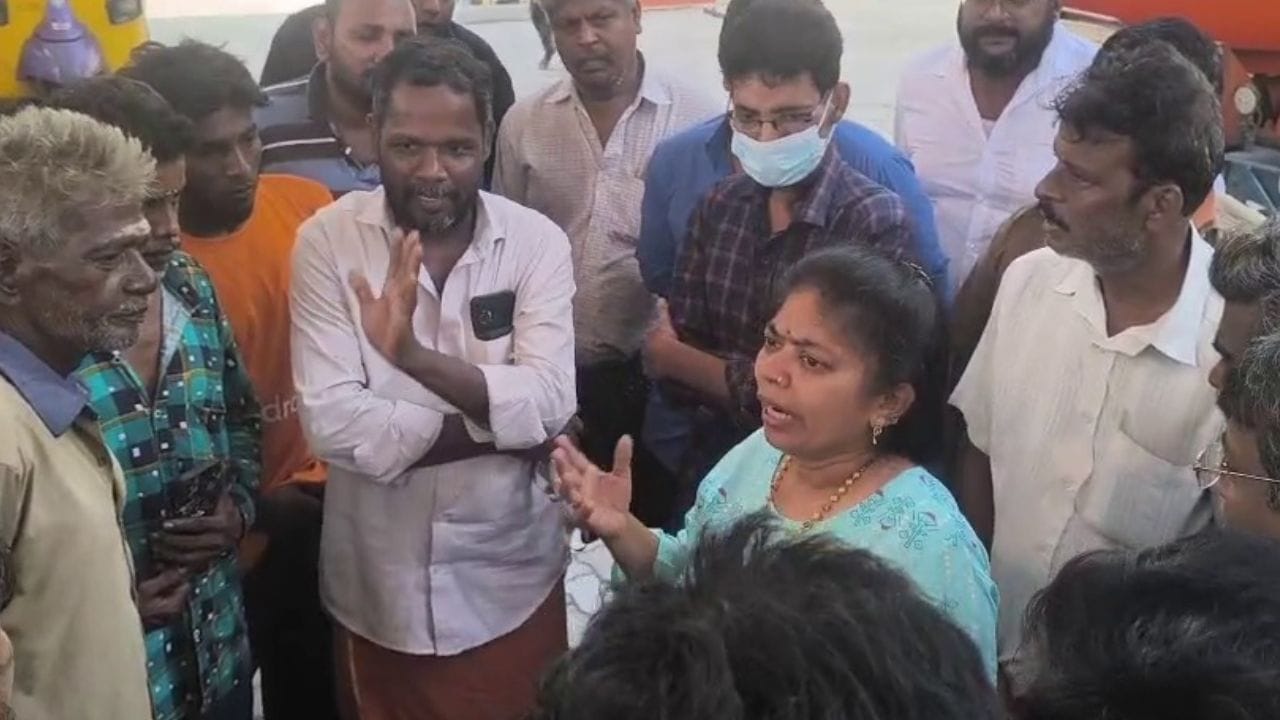 கேஸ் தட்டுபாடால் ஆட்டோ ஓட்டுநர்கள் அவதி.. பெரம்பூர் வேட்பாளர் திலகபாமா கொடுத்த வாக்குறுதி..