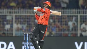 IPL 2026: டி20யில் 300க்கு மேற்பட்ட சிக்ஸர்கள்.. அட்டகாசம் செய்த அபிஷேக் சர்மா!...