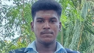 சிவகங்கை அஜித்குமார் லாக்கப் மரண வழக்கு.. வேறு நீதிமன்றத்துக்கு மாற்றம்.. என்ன காரணம்! சிவகங்கை அஜித்குமார் லாக்கப் மரண வழக்கு.. வேறு நீதிமன்றத்துக்கு மாற்றம்.. என்ன காரணம்!