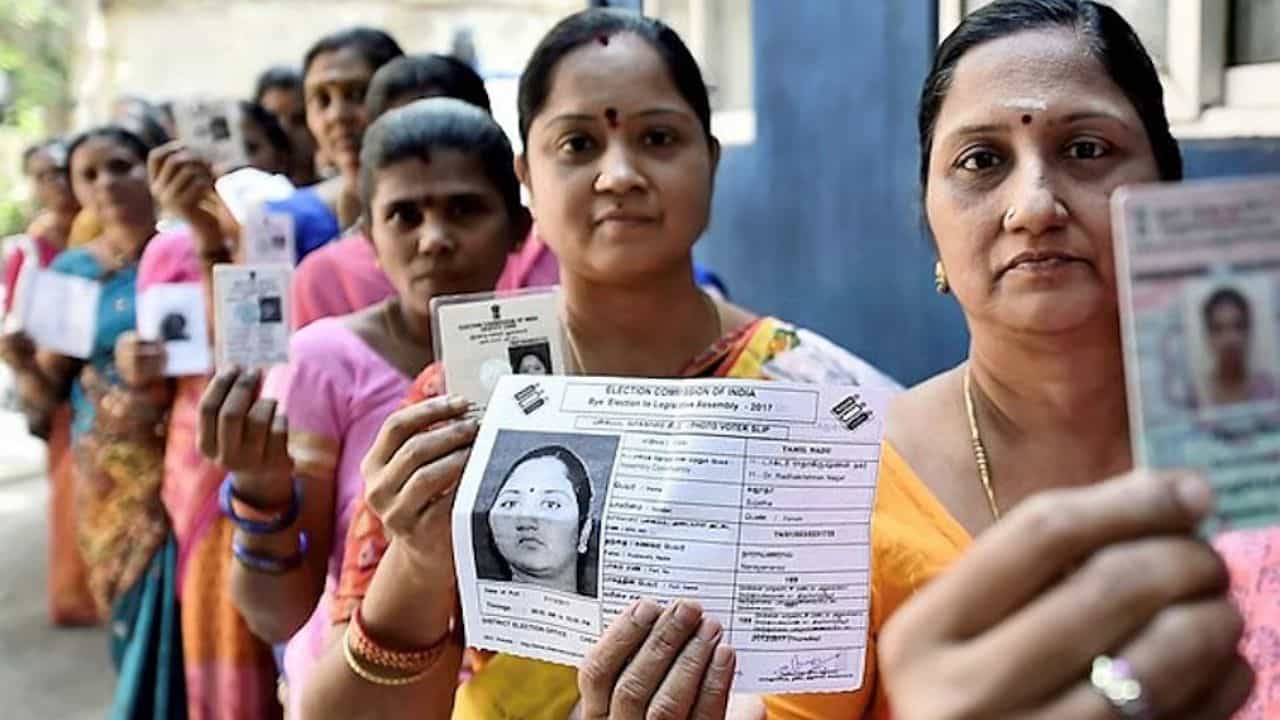 தேர்தலில் வாக்களிக்க பூத் சிலிப் கட்டாயம்.. ஆன்லைனில் பதிவிறக்கம் செய்வது எப்படி?