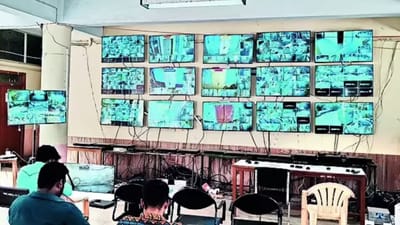 பாதுகாப்பு அறையில் 2 மணி நேரம் கேமரா இணைப்பு கட்..பெரும் பரபரப்பு